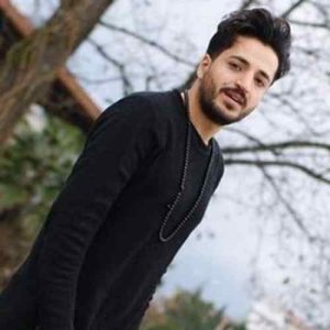 دانلود آهنگ مجتبی دربیدی تق و تق در زدم دانلود آهنگ مجتبی دربیدی تق و تق در زدم