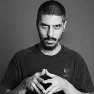 دانلود آهنگ بالا باز بالا باز خودتو تکون بده رضا پیشرو دانلود آهنگ بالا باز بالا باز خودتو تکون بده رضا پیشرو