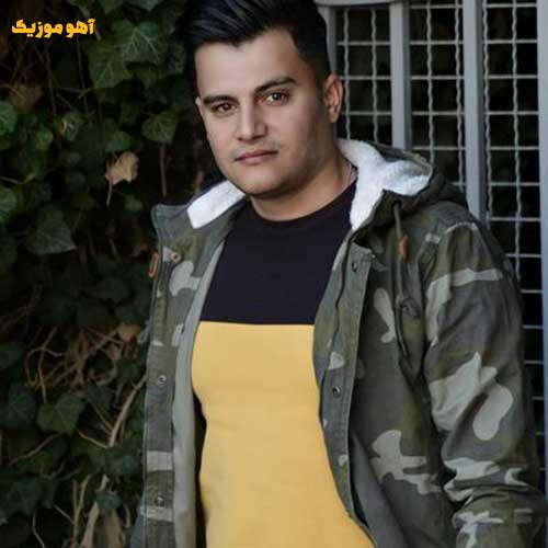 دانلود آهنگ آوارگی از رامین کرمی