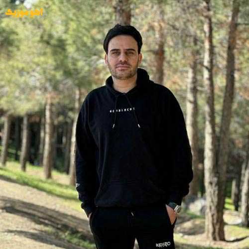 دانلود آهنگ ﮔﻮﺷﻪ ﭼﺎدرت ﮔﻮﺷﻪ اﻣﻦ دﻧﻴﺎﺳﺖ داوود یونسی