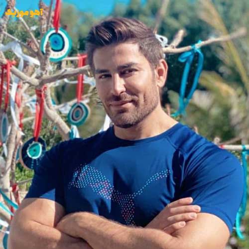 دانلود آهنگ پاشو دنیا رو جمع کن بریم دریا کنار دریا قشنگه {بهترین کیفیت}