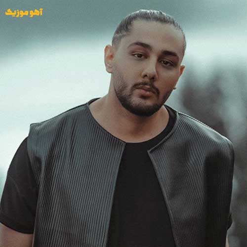 دانلود آهنگ چرا شب اینجوریه چرا بارون میزنه Novan