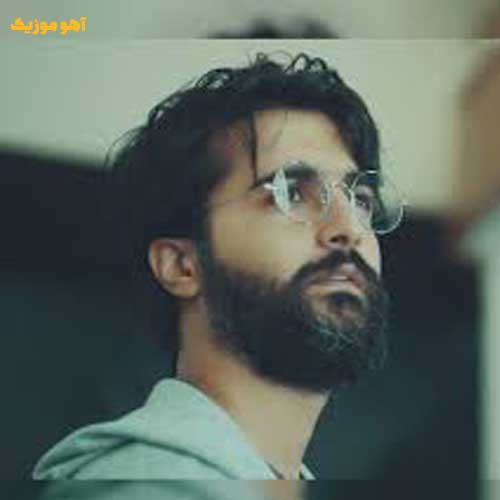 دانلود آهنگ تو فرق داری با هرکی دورمه {هوروش بند}