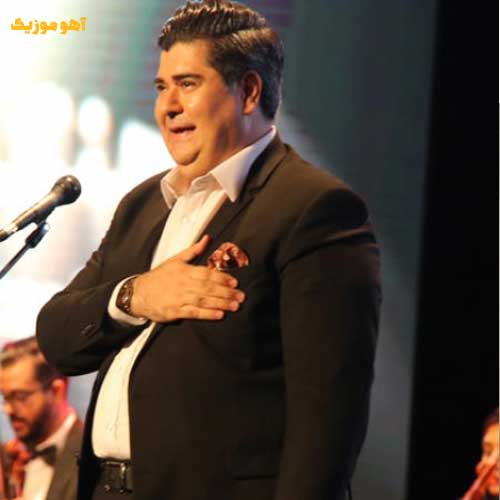 دانلود آهنگ منم منم مجنون بی لیلا که بی عشق عاشق و تنها » بهترین کیفیت