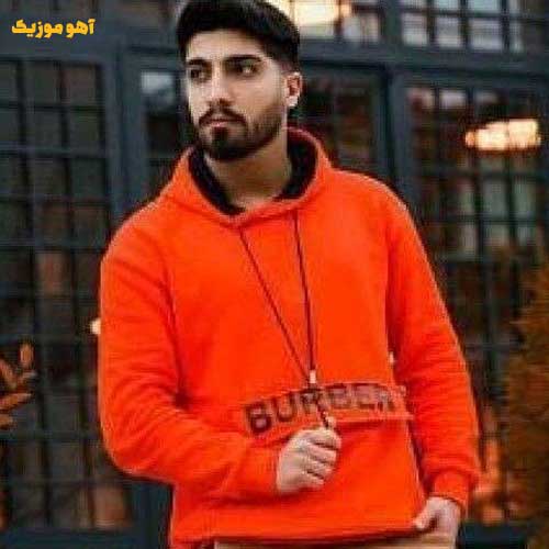 دانلود آهنگ آسمان دلگیره مغزم درگیره » کلیپ استوری