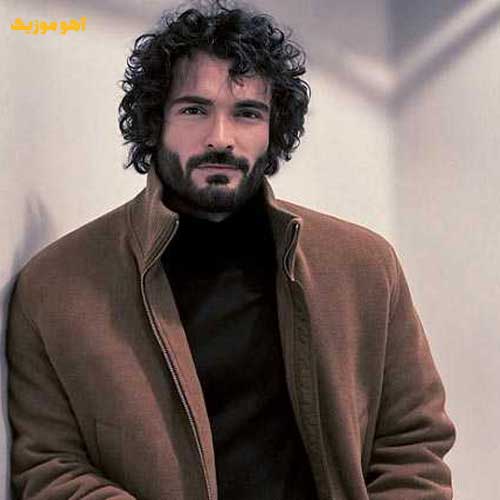 دانلود آهنگ نزدیکتم دوری چرا آتش شدم سردی چرا Mostafa Abedini