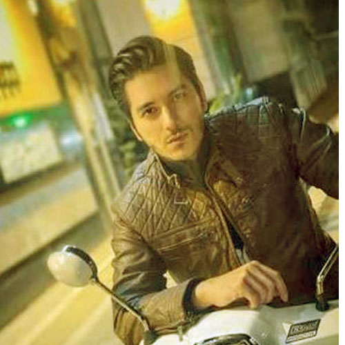 دانلود آهنگ وای دیگه رد داده مغزم / با پخش آنلاین