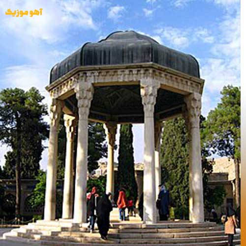 دانلود آهنگ ستایش صادق زاده به شیراز اومدم غمگینو خسته