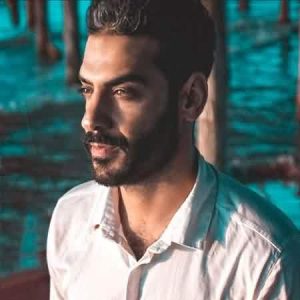 دانلود آهنگ به دادم برس که داغونه قلبم (ترندترین آهنگ این روزا غمگین ۱۴۰۴) حمید رخشنده دانلود آهنگ به دادم برس که داغونه قلبم (ترندترین آهنگ این روزا غمگین ۱۴۰۴) حمید رخشنده